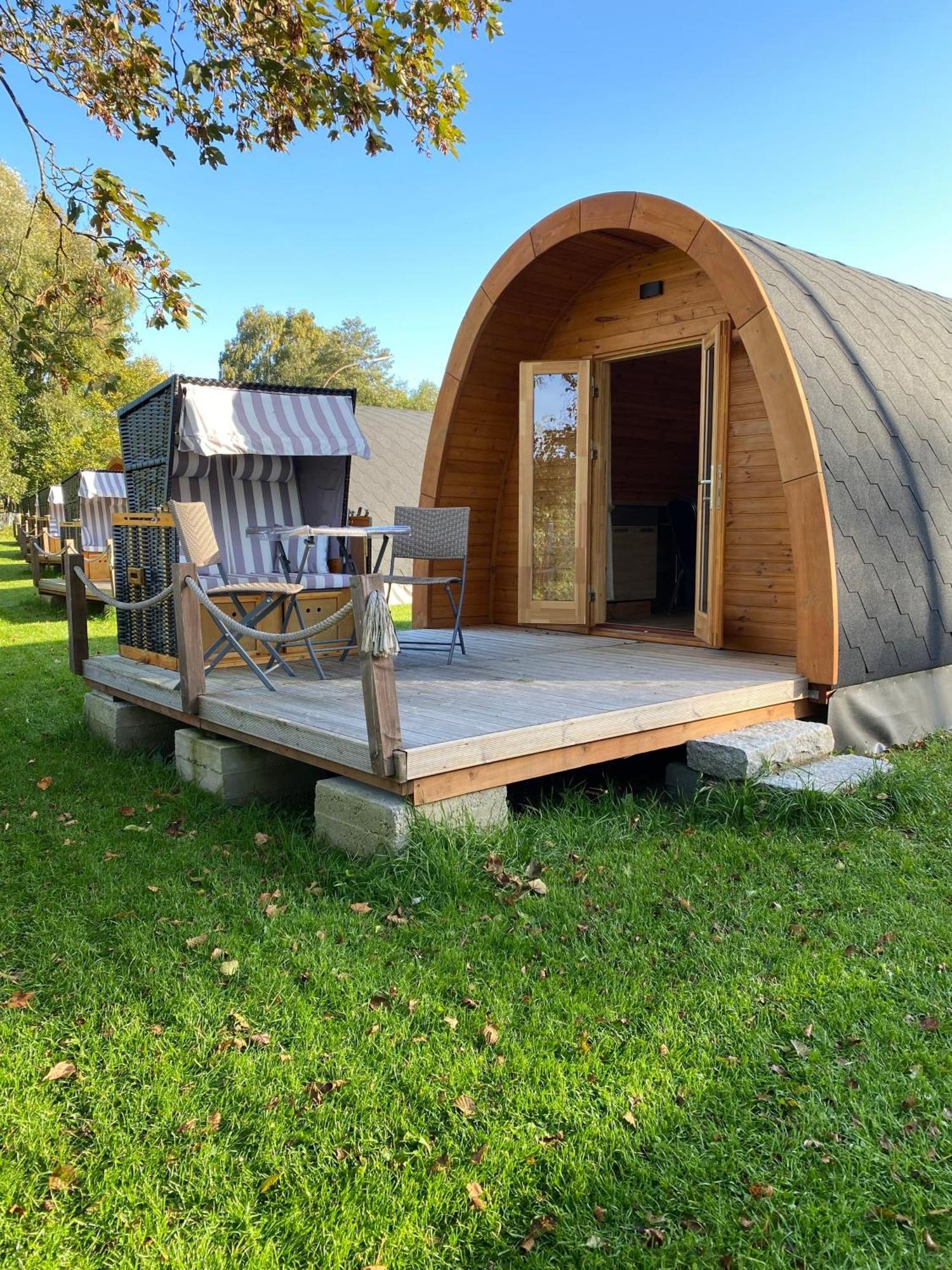 05 Premium Camping Pod "Groede" Silberstedt Exterior photo